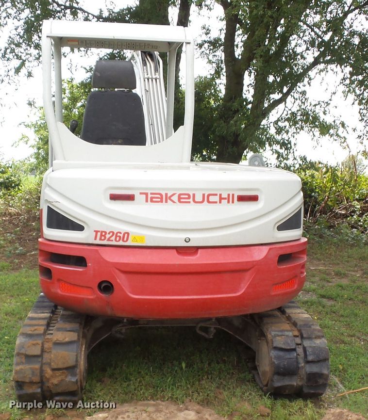 image for item DH3927 2015 Takeuchi TB260  mini excavator
