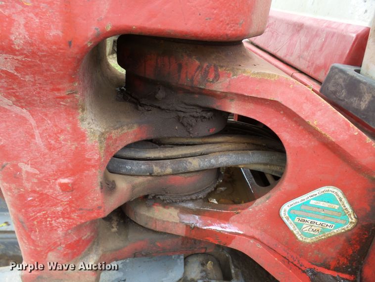 image for item DH3927 2015 Takeuchi TB260  mini excavator