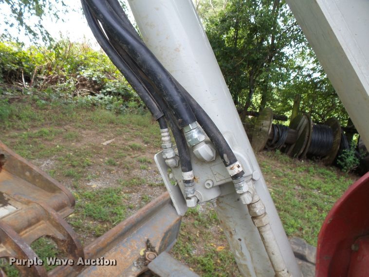 image for item DH3927 2015 Takeuchi TB260  mini excavator