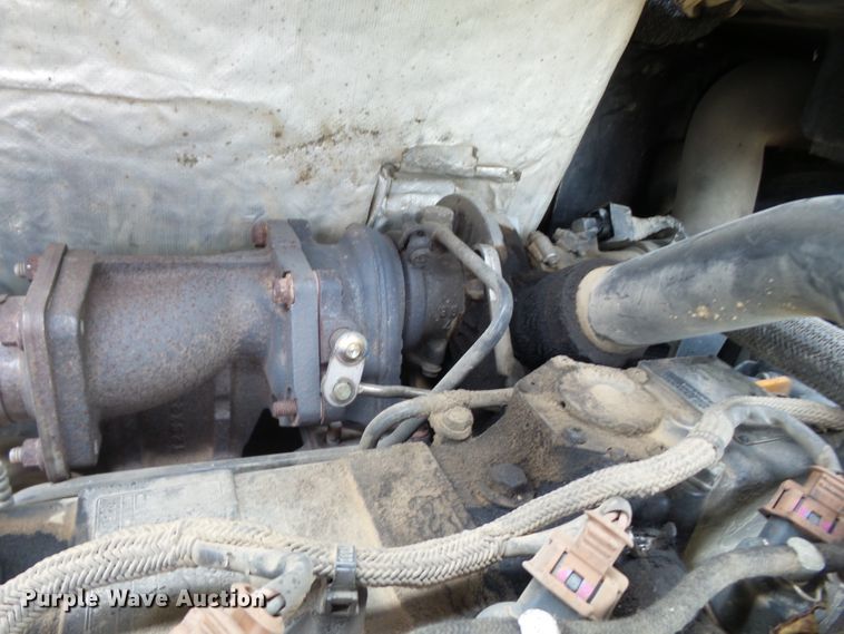 image for item DH3927 2015 Takeuchi TB260  mini excavator