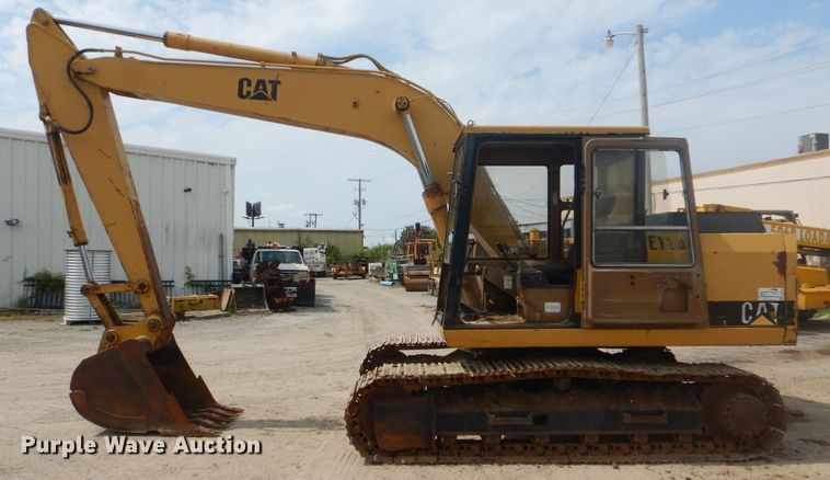 image for item DI0402 1990 Caterpillar E120B  excavator