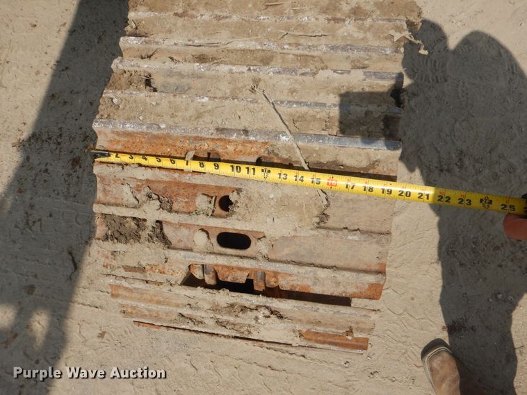 image for item DI0402 1990 Caterpillar E120B  excavator