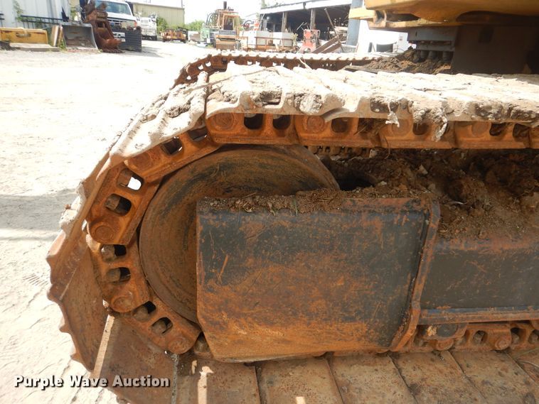 image for item DI0402 1990 Caterpillar E120B  excavator