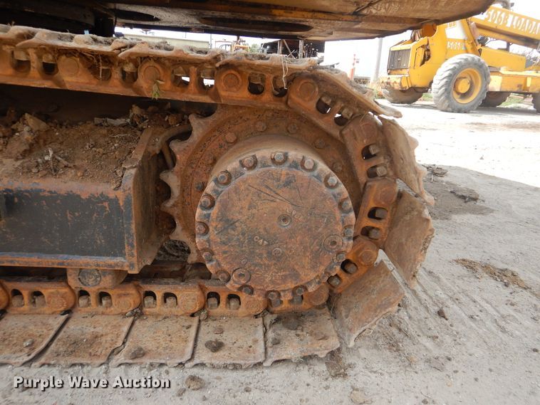 image for item DI0402 1990 Caterpillar E120B  excavator