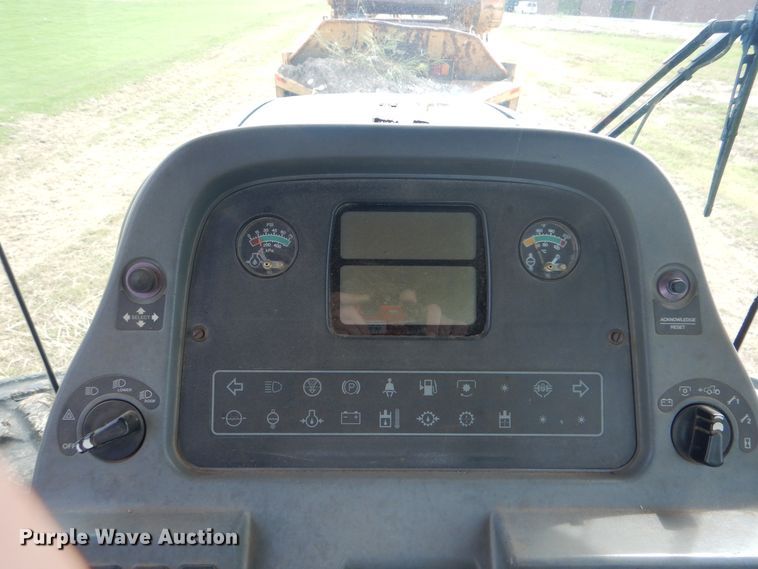 image for item DI0403 1997 New Holland 9482 Versatile  4WD tractor