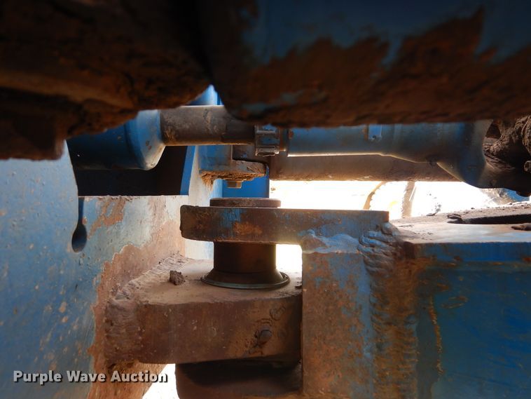 image for item DI0403 1997 New Holland 9482 Versatile  4WD tractor