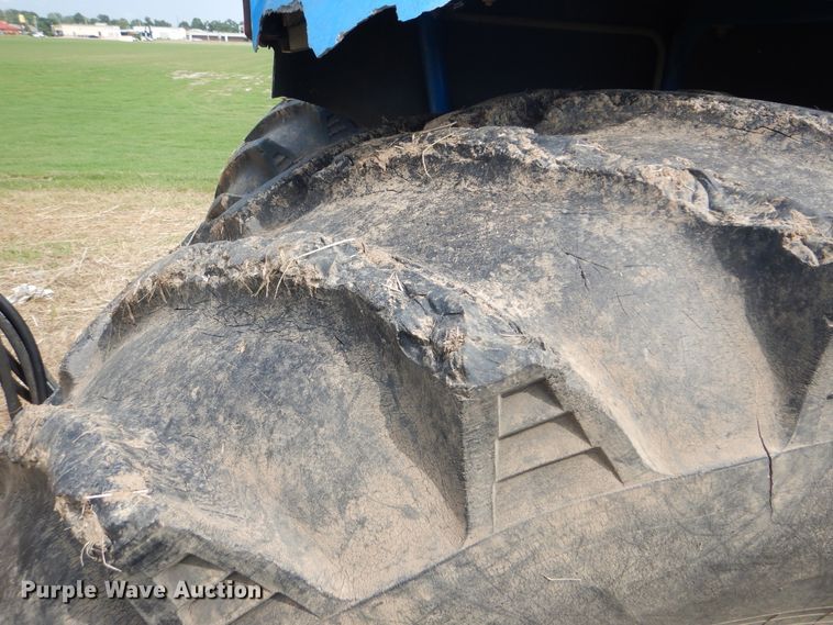 image for item DI0403 1997 New Holland 9482 Versatile  4WD tractor