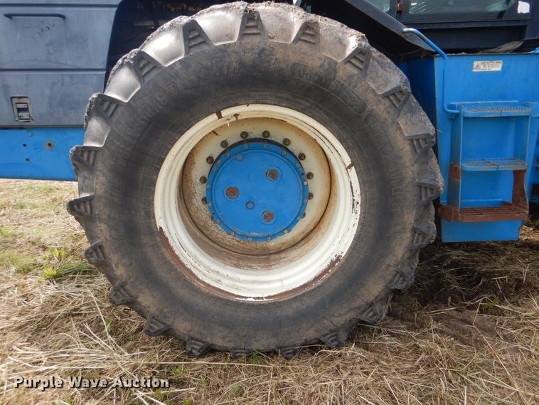 image for item DI0403 1997 New Holland 9482 Versatile  4WD tractor