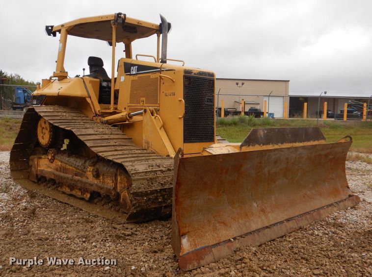 image for item DI0429 2004 Caterpillar D6N LGP  dozer