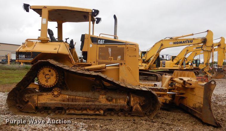 image for item DI0429 2004 Caterpillar D6N LGP  dozer