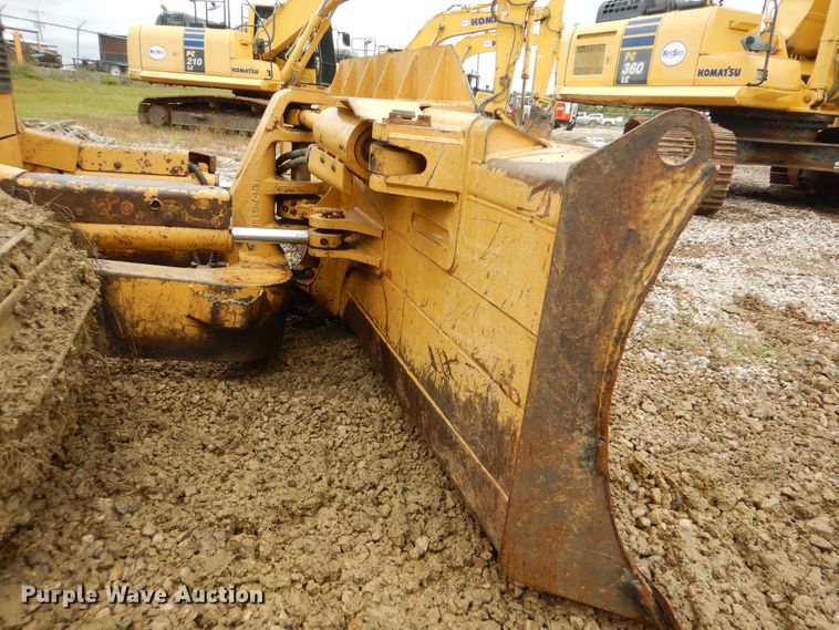 image for item DI0429 2004 Caterpillar D6N LGP  dozer