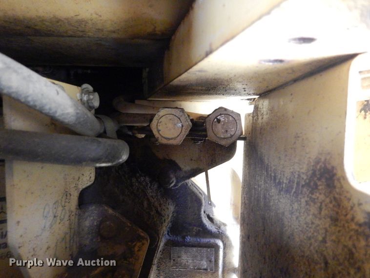 image for item DI0429 2004 Caterpillar D6N LGP  dozer