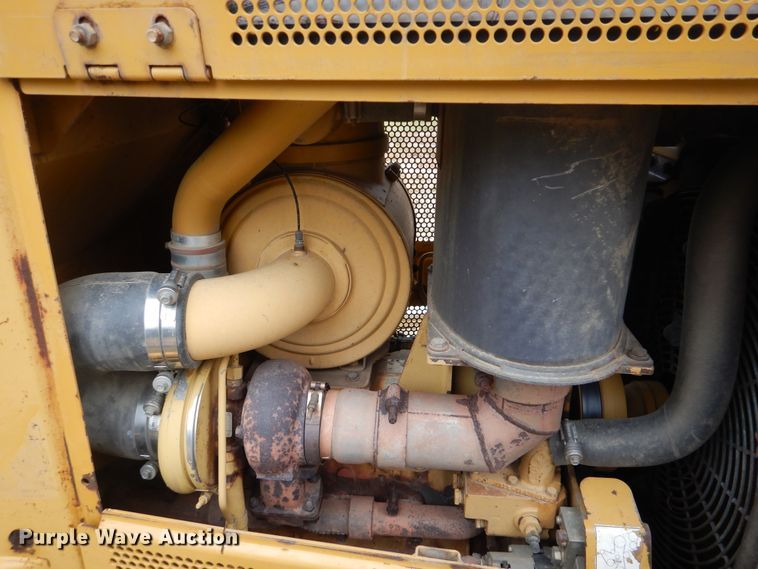 image for item DI0429 2004 Caterpillar D6N LGP  dozer
