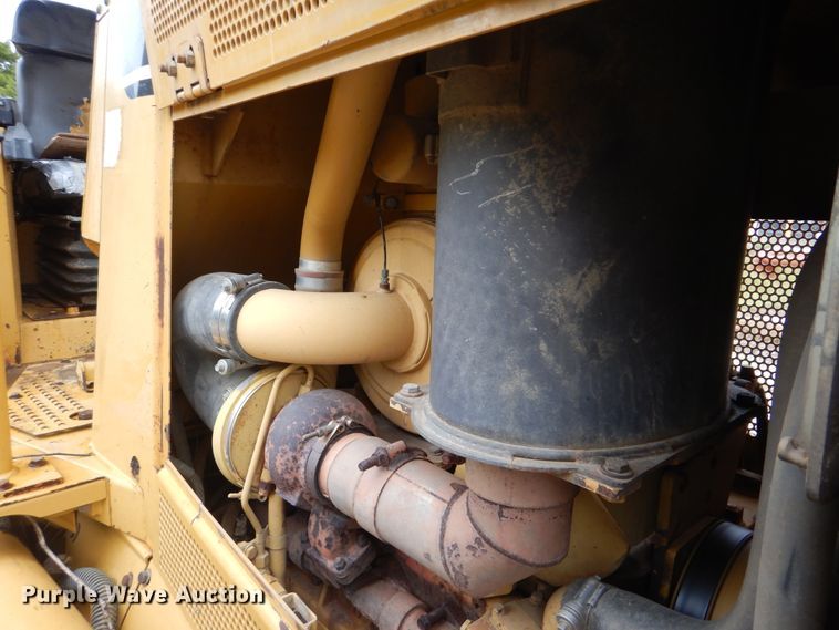 image for item DI0429 2004 Caterpillar D6N LGP  dozer