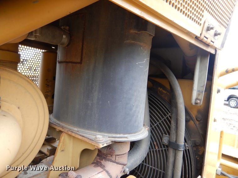 image for item DI0429 2004 Caterpillar D6N LGP  dozer