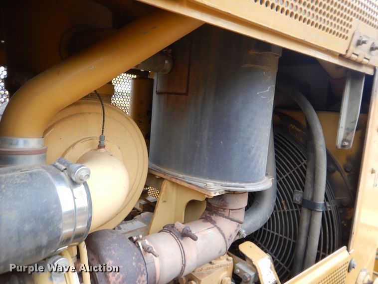 image for item DI0429 2004 Caterpillar D6N LGP  dozer