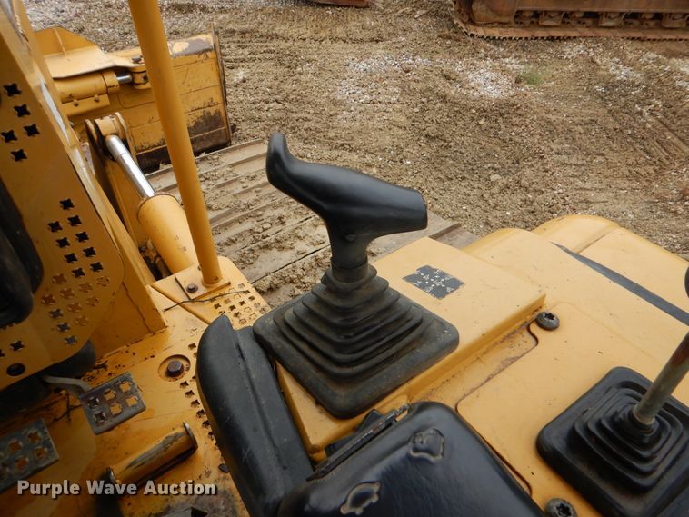 image for item DI0429 2004 Caterpillar D6N LGP  dozer