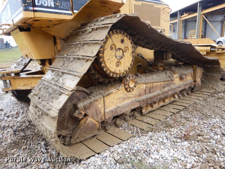 image for item DI0429 2004 Caterpillar D6N LGP  dozer