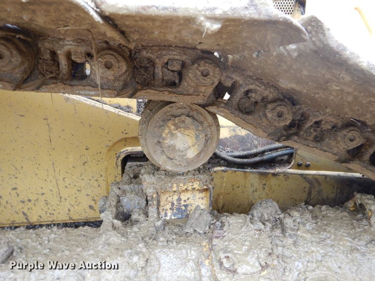 image for item DI0429 2004 Caterpillar D6N LGP  dozer