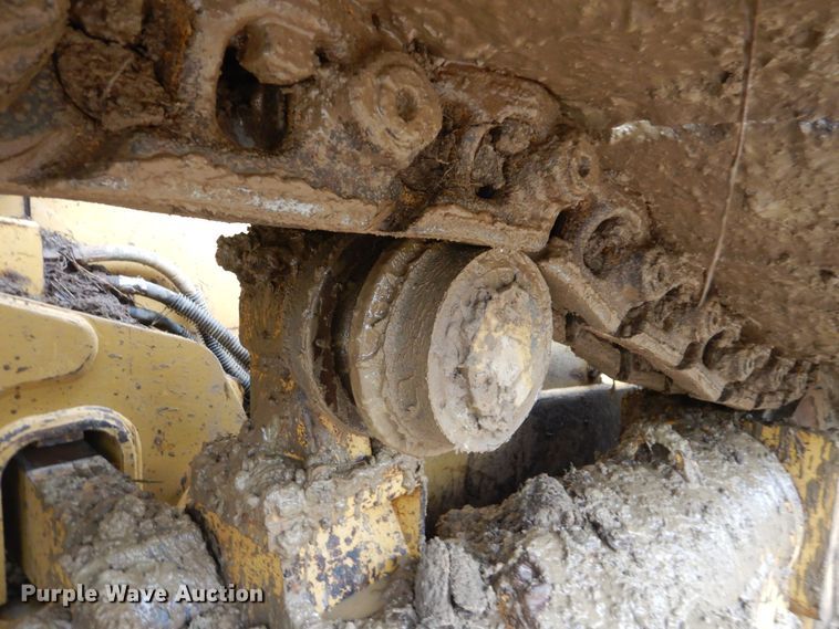 image for item DI0429 2004 Caterpillar D6N LGP  dozer