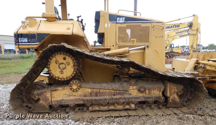 image for item DI0429 2004 Caterpillar D6N LGP  dozer