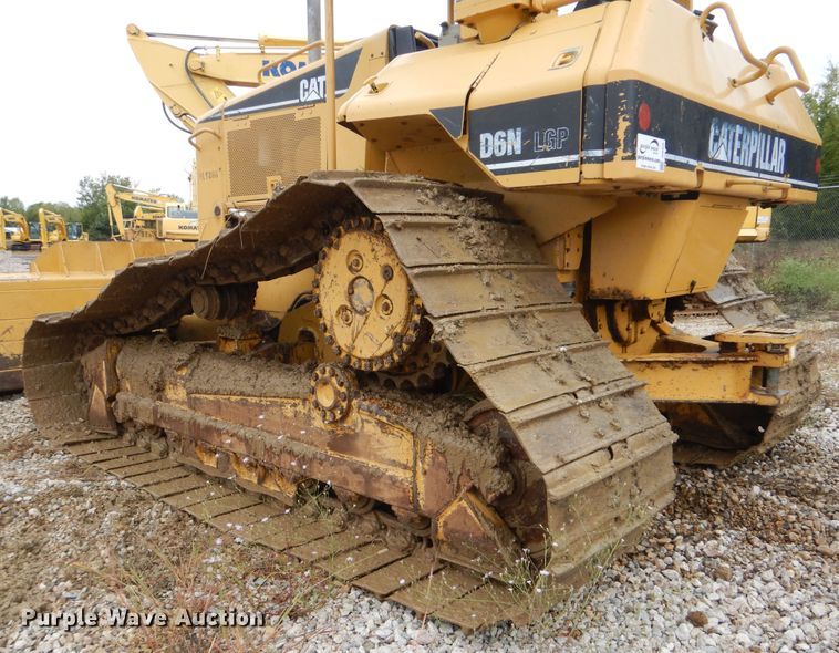 image for item DI0429 2004 Caterpillar D6N LGP  dozer