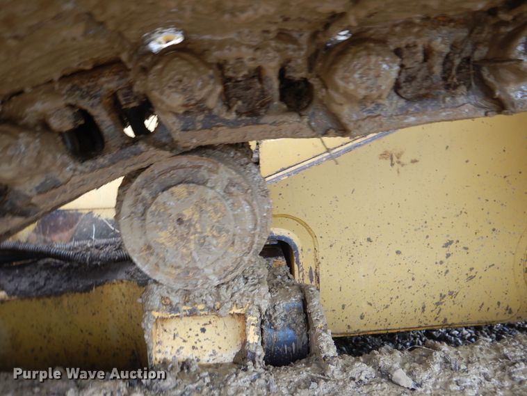 image for item DI0429 2004 Caterpillar D6N LGP  dozer