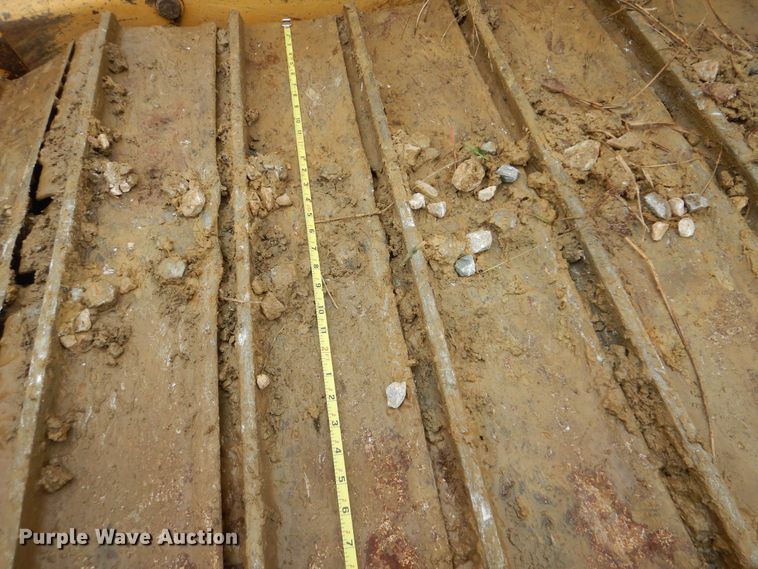 image for item DI0429 2004 Caterpillar D6N LGP  dozer