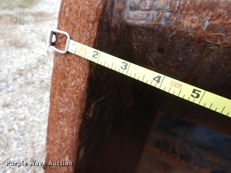 image for item DI0430 2014 Komatsu PC360LC-10  excavator