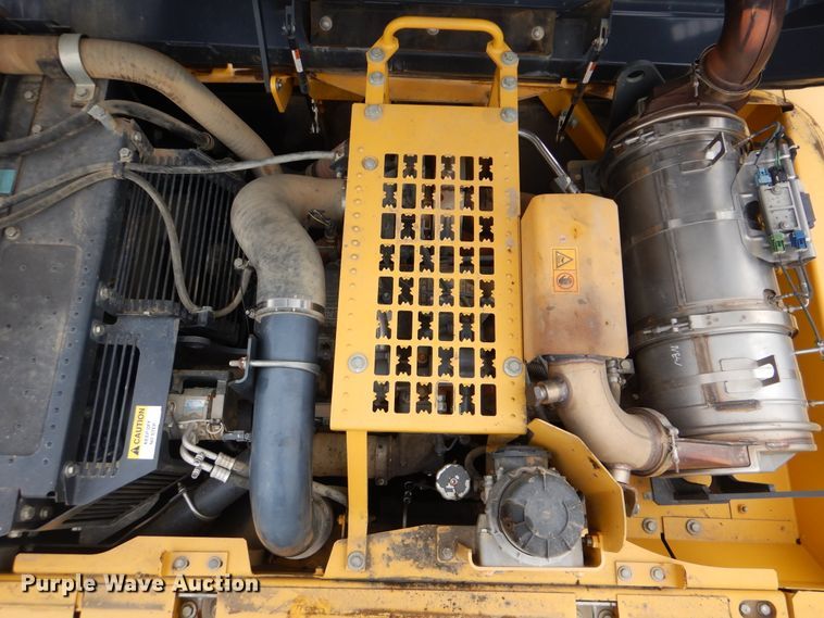 image for item DI0430 2014 Komatsu PC360LC-10  excavator