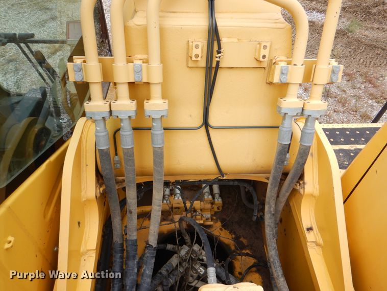 image for item DI0430 2014 Komatsu PC360LC-10  excavator