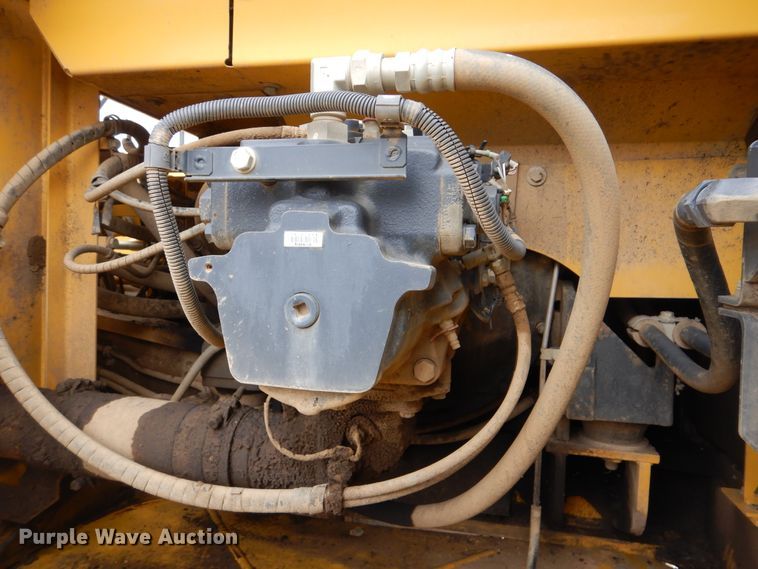 image for item DI0430 2014 Komatsu PC360LC-10  excavator