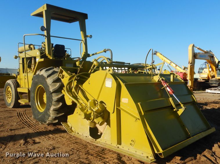 image for item DI0431 1984 Bomag MPH100R  reclaimer