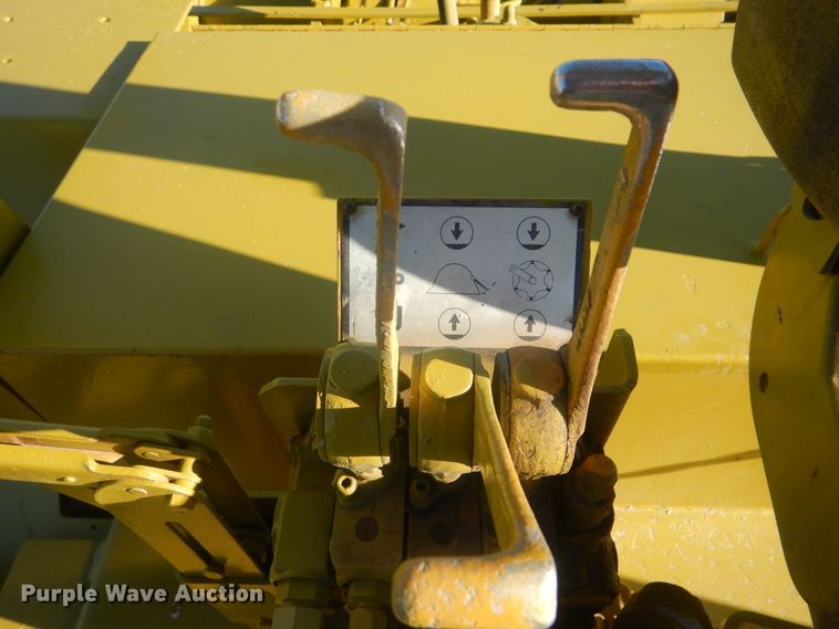 image for item DI0431 1984 Bomag MPH100R  reclaimer