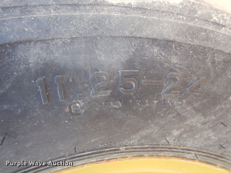 image for item DI0431 1984 Bomag MPH100R  reclaimer