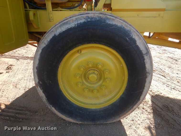 image for item DI0431 1984 Bomag MPH100R  reclaimer