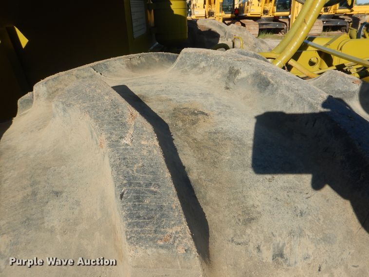 image for item DI0431 1984 Bomag MPH100R  reclaimer