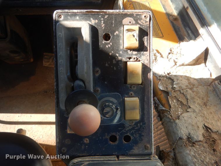 image for item DI0432 1981 John Deere 862  elevating scraper