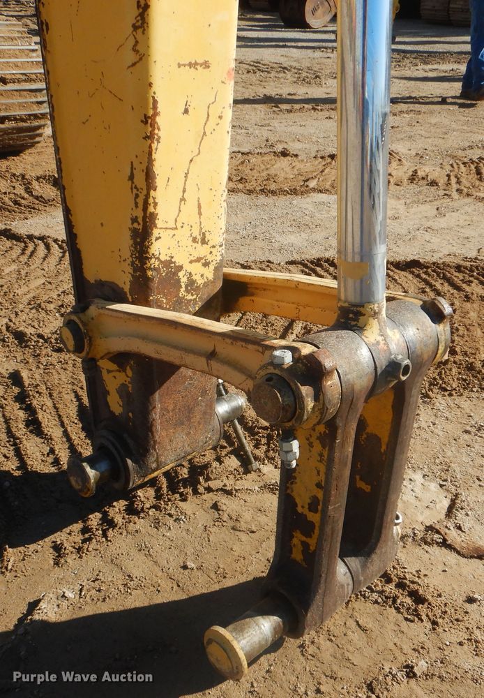 image for item DI0433 2011 Komatsu PC138USLC-8  excavator