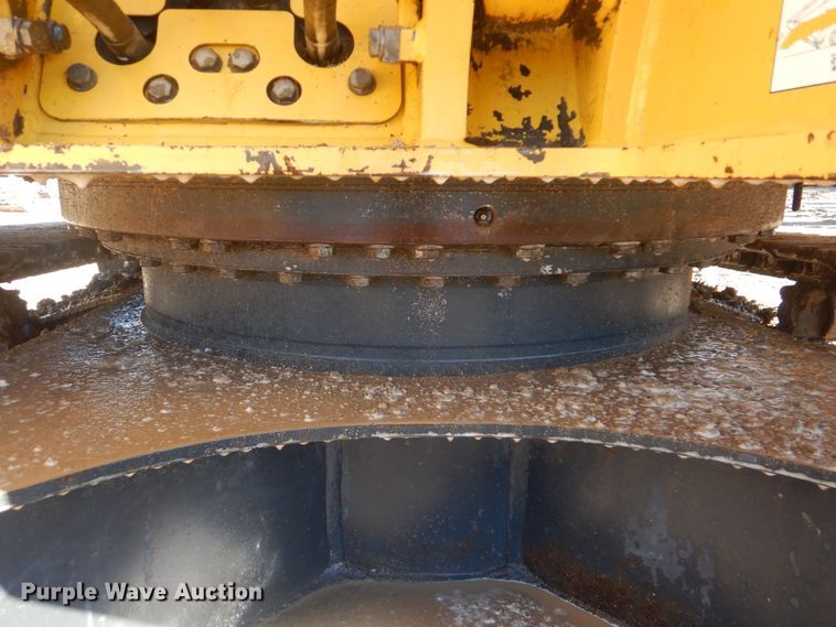 image for item DI0433 2011 Komatsu PC138USLC-8  excavator