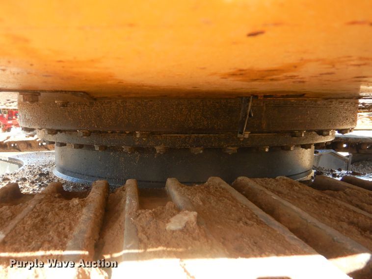 image for item DI0433 2011 Komatsu PC138USLC-8  excavator