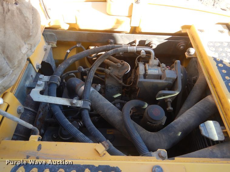image for item DI0433 2011 Komatsu PC138USLC-8  excavator