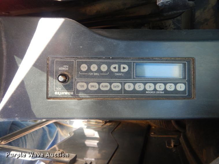 image for item DI0433 2011 Komatsu PC138USLC-8  excavator