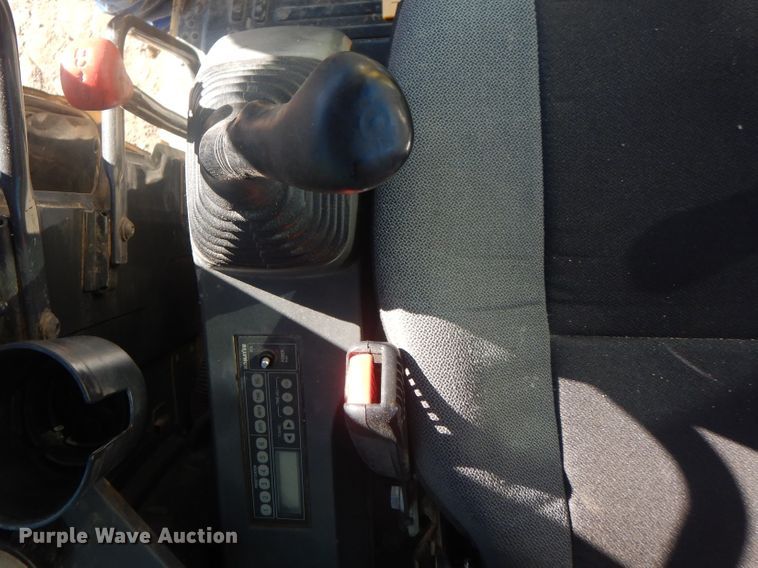 image for item DI0433 2011 Komatsu PC138USLC-8  excavator