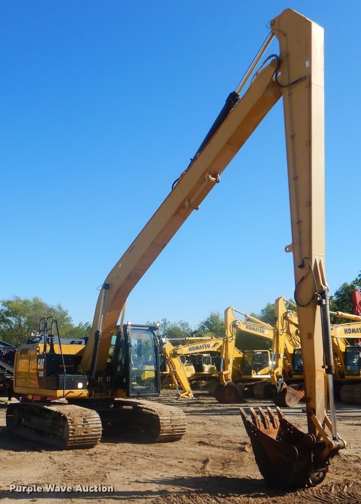 image for item DI0434 2013 Caterpillar 320EL  long reach excavator