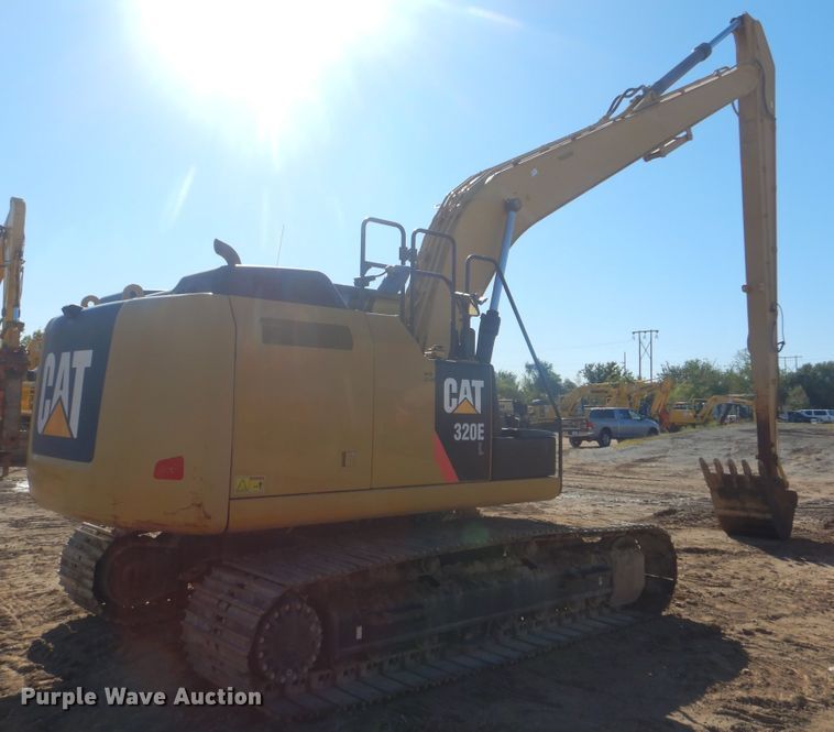 image for item DI0434 2013 Caterpillar 320EL  long reach excavator