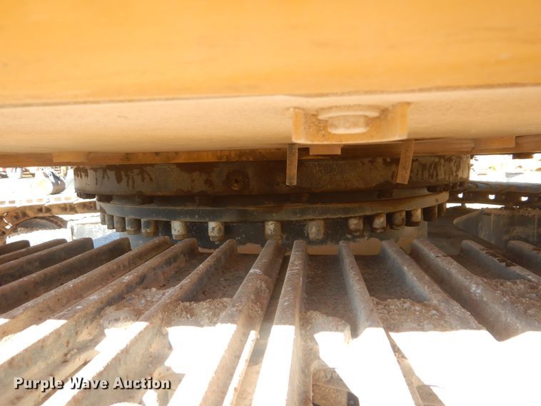 image for item DI0434 2013 Caterpillar 320EL  long reach excavator