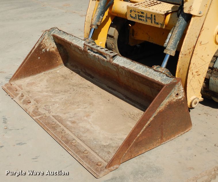 image for item DI3499 2012 Gehl RT175  tracked skid steer loader