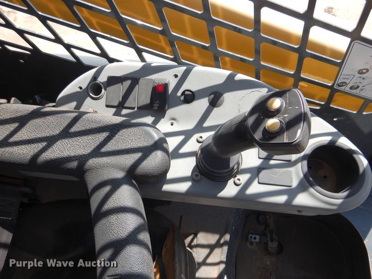 image for item DI3499 2012 Gehl RT175  tracked skid steer loader