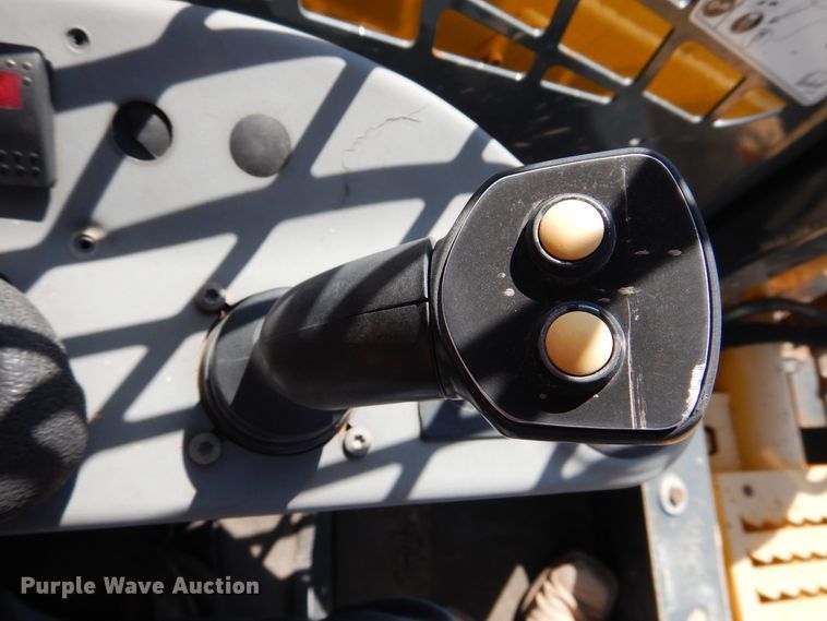 image for item DI3499 2012 Gehl RT175  tracked skid steer loader